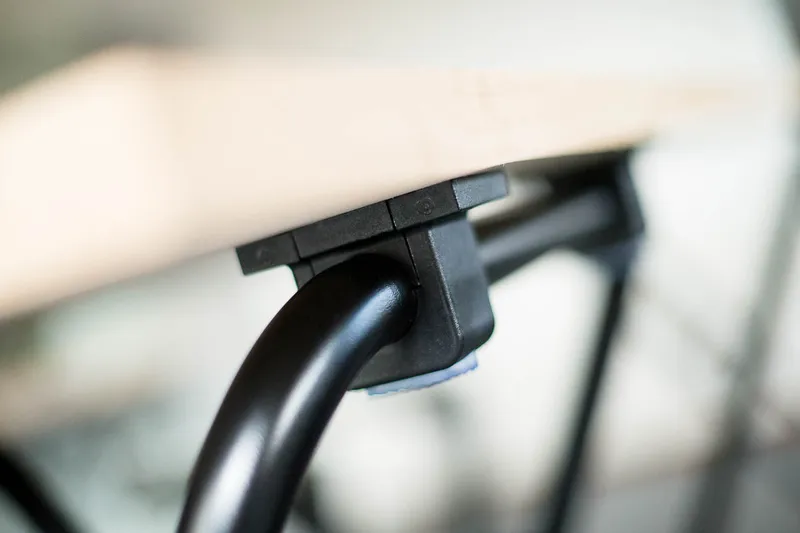 Flip Runt Barbord – fällbart barbord för event och mingel — produktbild 9