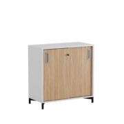 Origpic aed — Småland Skjutdörrsskåp med metallfötter – 80 cm x 73,5 cm