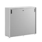 Origpic d abee — Småland Skjutdörrsskåp med plastfötter – Bredd 120 cm x Höjd 109 cm, Vit, grå eller ek. Från: