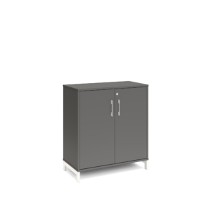 Origpic e — Bokhylla med dörrar DNA – MÖRKGRÅ – 3 storlekar. Från: