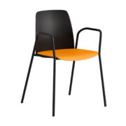 Origpic c — Choice – Plaststol med armstöd och svart stativ