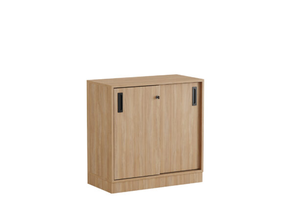 Origpic bb — Småland Skjutdörrskåp ek med sockel – 80 cm x 80 cm