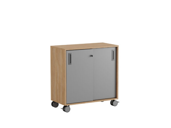 Origpic ee a — Småland Skjutdörrskåp ek med hjul – 80 cm x 81 cm