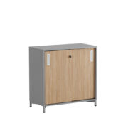 Origpic d — Småland Skjutdörrskåp grå med metallfötter – Bredd 80 cm x Höjd 73,5 cm – Dörrar Vit, grå e