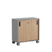 Origpic c — Småland Skjutdörrskåp grå med hjul – 80 cm x 81 cm