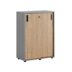 Origpic e — Småland Skjutdörrsskåp grå med plastfötter – Bredd 80 cm x Höjd 109 cm, Vit, grå eller ek. Från: