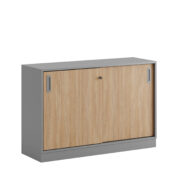 Origpic b — Småland Skjutdörrskåp grå med sockel – 120 cm x  80 cm