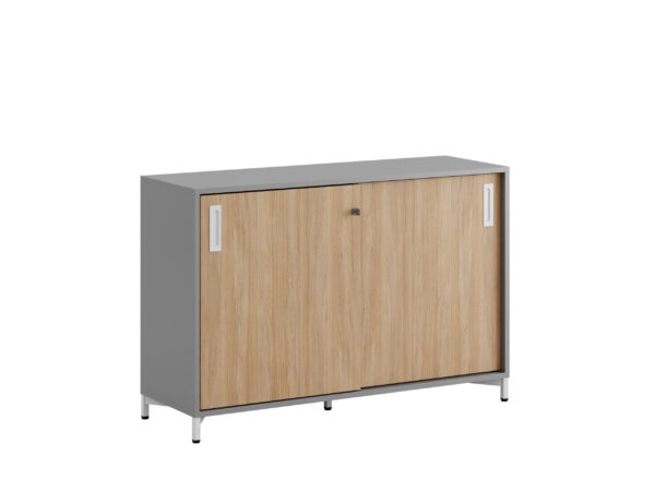 Origpic a — Småland Skjutdörrskåp grå med metallfötter – Bredd 120 cm x Höjd 80 cm, Vit, grå eller ek. Från: