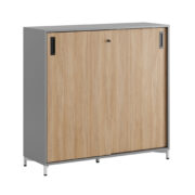 Origpic d bc — Småland Skjutdörrskåp grå med metallfötter – Bredd 120 cm x Höjd 115,5 cm, Vit, grå eller ek. F