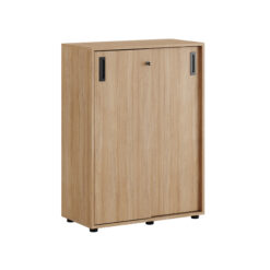Origpic dce — Småland Skjutdörrskåp ek med plastfötter – Bredd 80 cm x Höjd 109 cm, Vit, grå eller ek. Från: