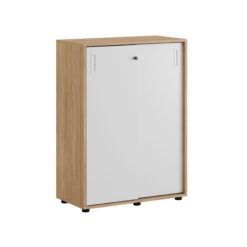 Origpic b ea — Småland Skjutdörrskåp ek med plastfötter – Bredd 80 cm x Höjd 109 cm, Vit, grå eller ek. Från: