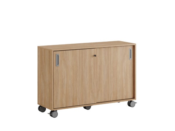 Origpic e caf — Småland Skjutdörrskåp ek med hjul – 120×81 cm
