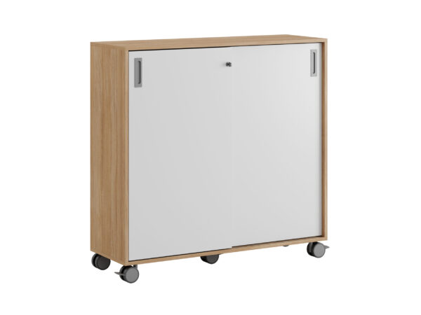 Origpic c — Småland Skjutdörrskåp ek med hjul – 120×116 cm