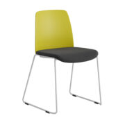 Origpic ee — Choice – Stol med tygsits, plastrygg och vita medar