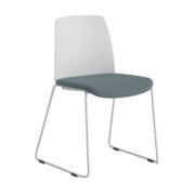 Origpic f c e — Choice – Stol med tygsits, plastrygg och vita medar