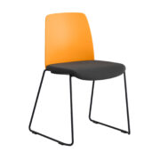 Origpic dd — Choice – Stol med tygsits, plastrygg och svarta medar