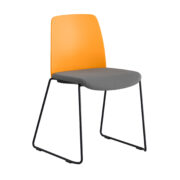 Origpic f — Choice – Stol med tygsits, plastrygg och svarta medar