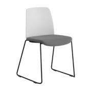 Origpic ad — Choice – Stol med tygsits, plastrygg och svarta medar