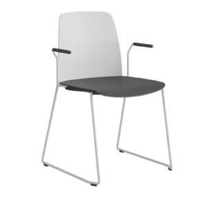 Origpic ed ca — Choice – Stapelbar stol i plast med vita medar och armstöd