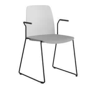 Origpic e bb — Choice – Stapelbar stol i plast med vita medar och armstöd