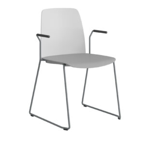 Origpic fe — Choice – Stapelbar stol i plast med silvergrå medar och armstöd