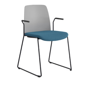 Origpic afbea — Choice – Stol med tygsits, plastrygg , svarta medar och armstöd.