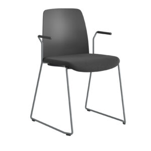 Origpic f — Choice – Stol med tygsits, plastrygg , silvergrå medar och armstöd.