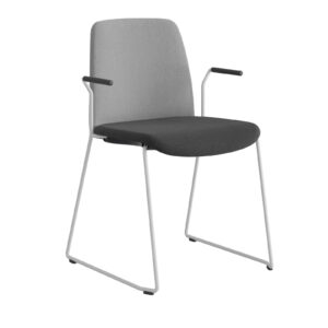 Origpic cfa a — Choice – Tygklädd stapelbar stol med vita medar och armstöd