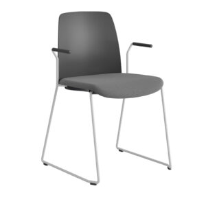 Choice – Stol med tygsits, plastrygg , vita medar och armstöd.