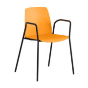 Choice – Plaststol med armstöd och svart stativ