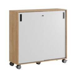 Småland Skjutdörrskåp ek med hjul – 120×116 cm