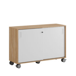 Småland Skjutdörrskåp ek med hjul – 120×81 cm