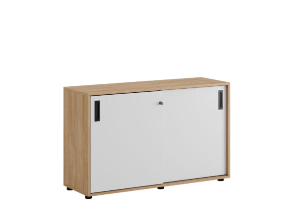 Småland Skjutdörrskåp ek med plastfötter – Bredd 120 cm x Höjd 73,5 cm, Vit, grå eller ek. Från: