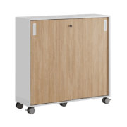 Origpic — Småland Skjutdörrsskåp med hjul – Bredd 120 cm x Höjd 116 cm, Vit, grå eller ek. Från: