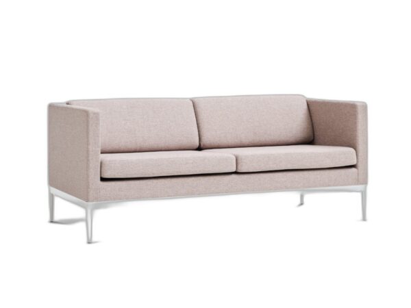 Bergamo Låg Soffa – 3-sits med bekvämt kallskum för loungemiljöer