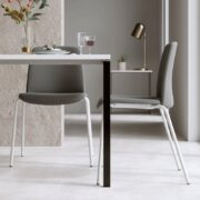 Luna – 3-sits soffa i vitt boucletyg