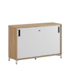 Småland Skjutdörrskåp ek med metallfötter – Bredd 120 cm x Höjd 80 cm, Vit, grå eller ek. Från: