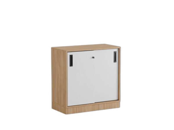 Småland Skjutdörrskåp ek med sockel –  80 cm x 80 cm