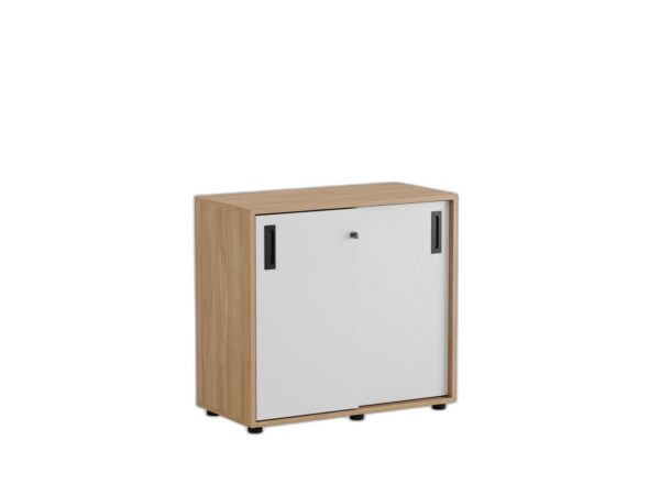 Småland Skjutdörrskåp med plastfötter ek – Bredd 80 cm x Höjd 73,5 cm. Dörrar Vit, grå eller ek.
