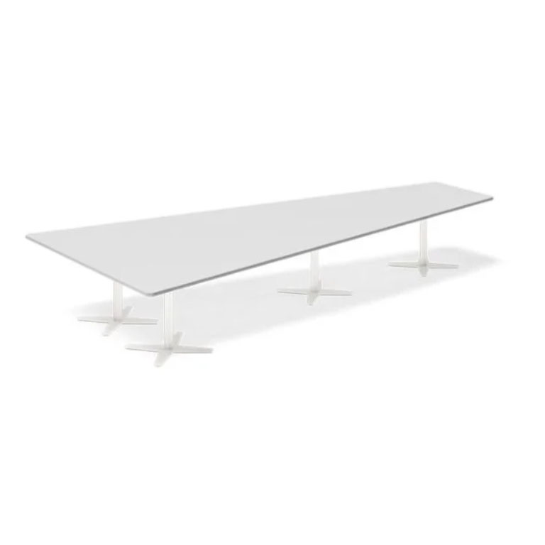 Konferensbord trapetsformat 440×120 cm 18-20 pers – DNA
